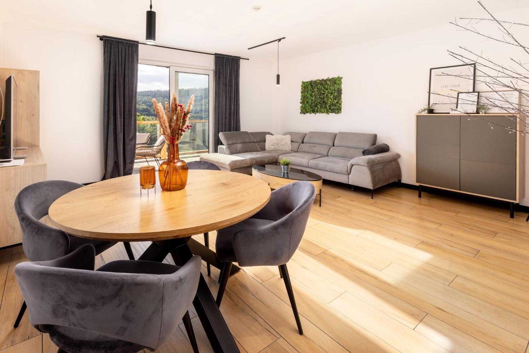 Apartamenty Larice - Podgrzewany Basen, Balia I Sauna Świeradów-Zdrój Kültér fotó