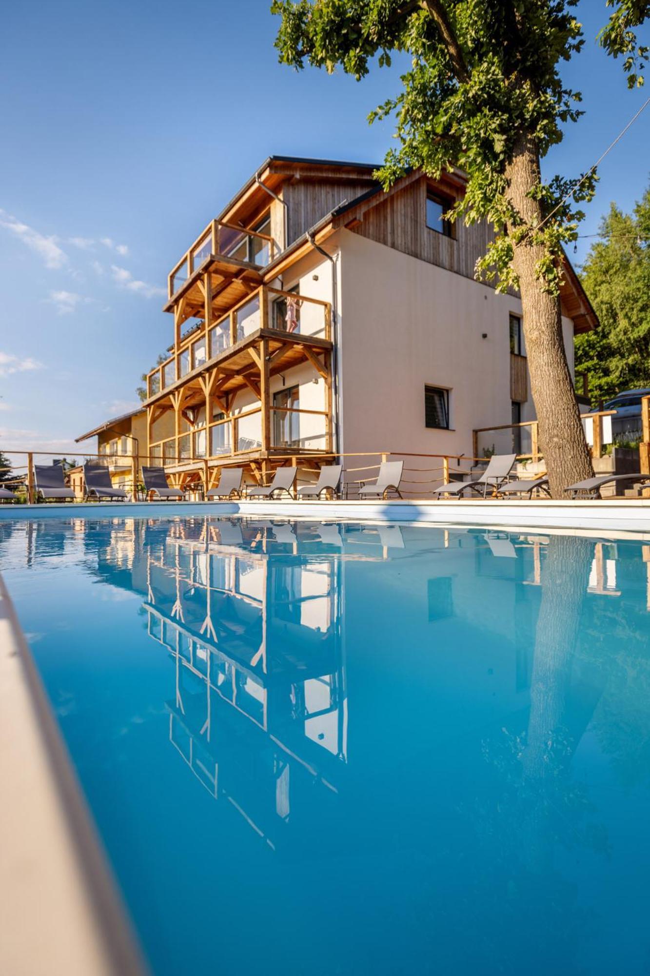 Apartamenty Larice - Podgrzewany Basen, Balia I Sauna Świeradów-Zdrój Kültér fotó